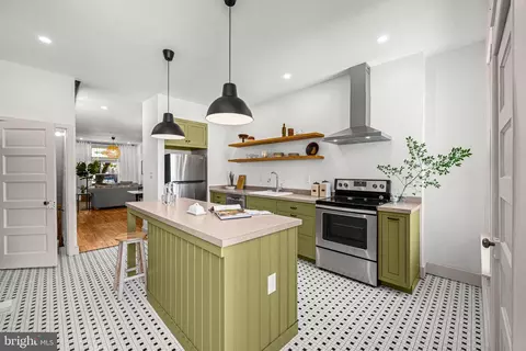 Kitchen - 4022 Falls Rd, Baltimore, MD 21211 photo 8 of 8
