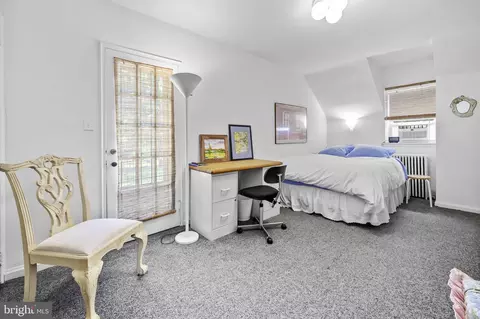 Bedroom - 7020 Wallis Ave, Baltimore, MD 21215 photo 4 of 6