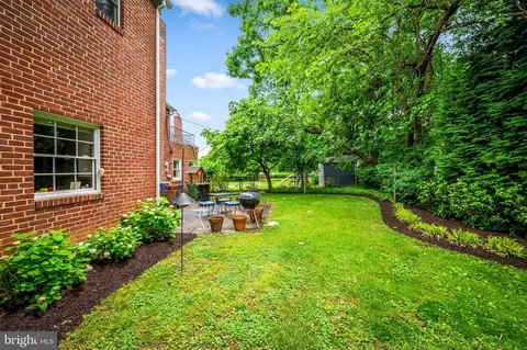 Exterior - 7020 Wallis Ave, Baltimore, MD 21215 photo 6 of 11