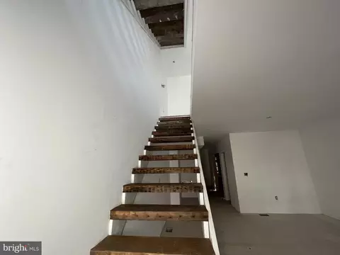 522 N Gilmor St, Baltimore, MD 21223 photo 12