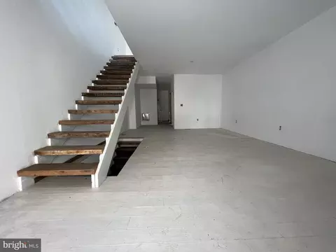 522 N Gilmor St, Baltimore, MD 21223 photo 2