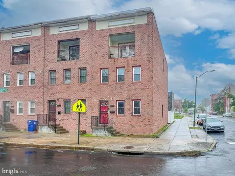 701 N Carey St N, Baltimore, MD 21217