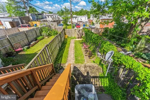 Exterior - 3336 Chestnut Ave, Baltimore, MD 21211 photo 5 of 7