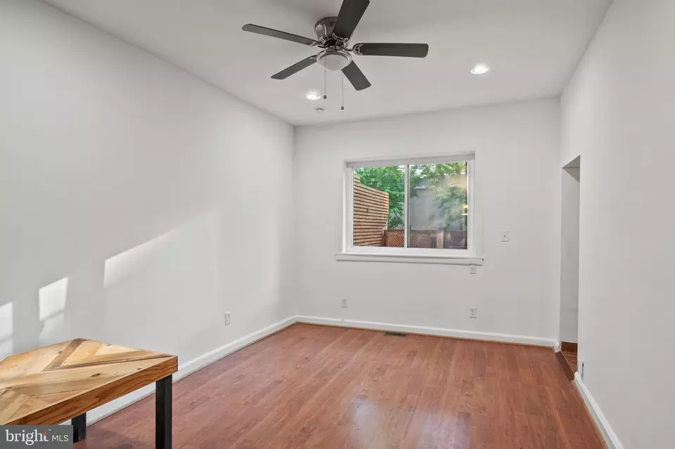 Other - 808 Hollins St, Baltimore, MD 21201 photo 2 of 6