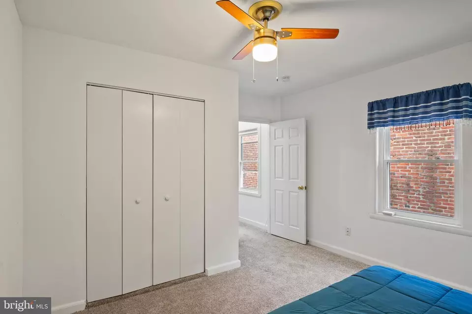 Bedroom - 808 Hollins St, Baltimore, MD 21201 photo 3 of 5