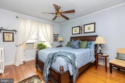 Bedroom - 3613 Yolando Rd, Baltimore, MD 21218 photo 1 of 5