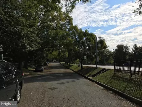500 Evesham Ave, Baltimore, MD 21212 photo 4