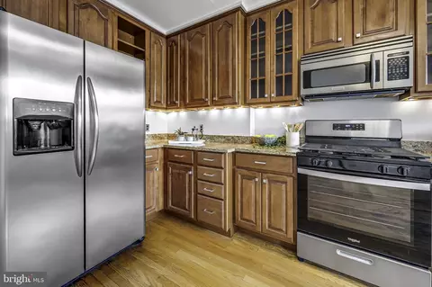 Kitchen - 1319 Webster St, Baltimore, MD 21230 photo 4 of 5