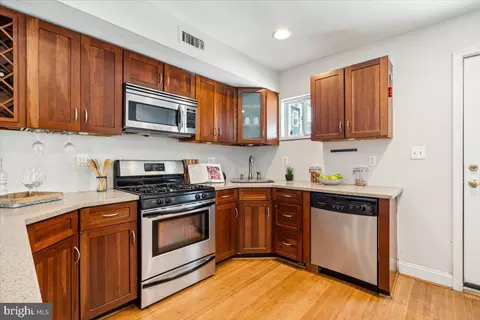Kitchen - 1707 Byrd St, Baltimore, MD 21230 photo 2 of 3