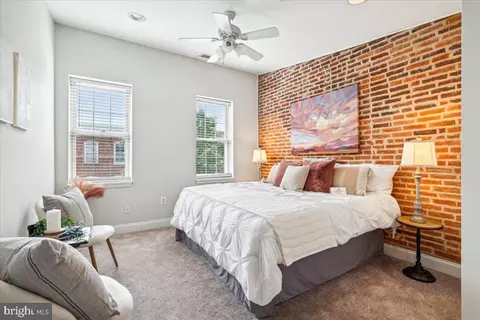 Bedroom - 1707 Byrd St, Baltimore, MD 21230 photo 4 of 5