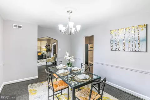 Dining - 5701 Jonquil Ave, Baltimore, MD 21215 photo 2 of 2