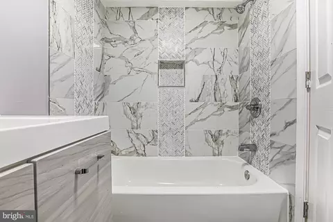 Bath - 5701 Jonquil Ave, Baltimore, MD 21215 photo 4 of 4