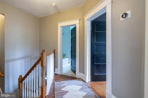 Entry Way - 320 Rossiter Ave, Baltimore, MD 21212 photo 15 of 18