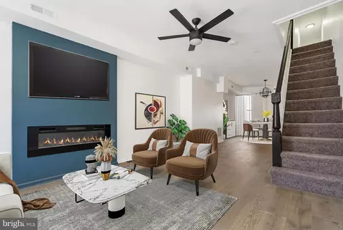 2504 Mcculloh St, Baltimore, MD 21217