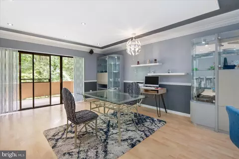 Dining - 2901 Fallstaff Rd #204, Baltimore, MD 21209 photo 1 of 1