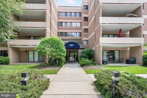 2901 Fallstaff Rd #204, Baltimore, MD 21209