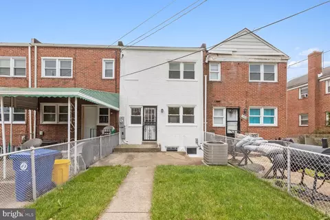 Exterior - 3840 Sinclair Ln, Baltimore, MD 21213 photo 2 of 2