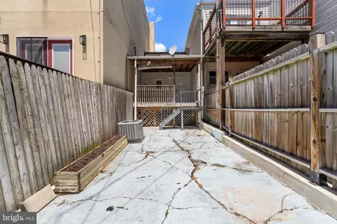 Exterior - 3413 Dillon St, Baltimore, MD 21224 photo 2 of 4