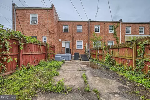 Exterior - 5222 Ready Ave, Baltimore, MD 21212 photo 4 of 4