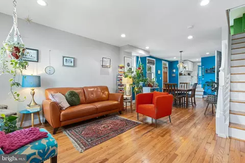 3725 Falls Rd, Baltimore, MD 21211