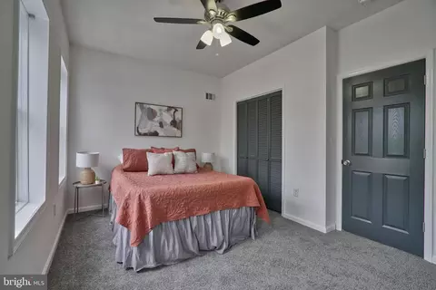 Bedroom - 4028 Echodale Ave, Baltimore, MD 21206 photo 4 of 4