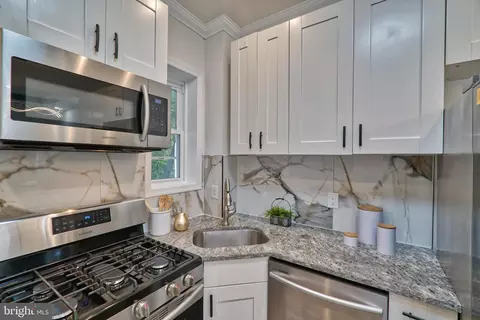 Kitchen - 4028 Echodale Ave, Baltimore, MD 21206 photo 2 of 2