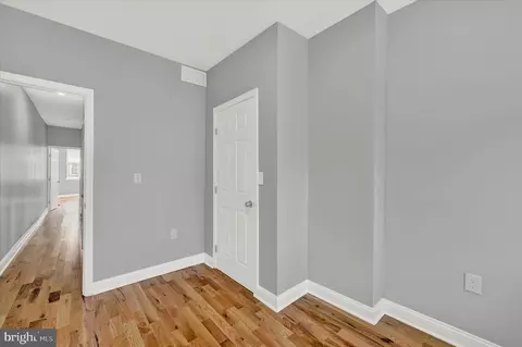 Entry Way - 1815 Appleton St, Baltimore, MD 21217 photo 11 of 14