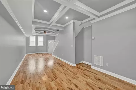 Entry Way - 1815 Appleton St, Baltimore, MD 21217 photo 5 of 14