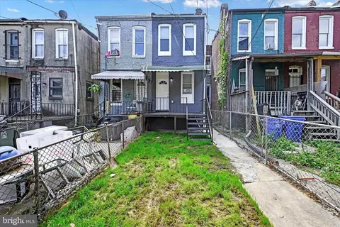 Exterior - 1815 Appleton St, Baltimore, MD 21217 photo 3 of 6