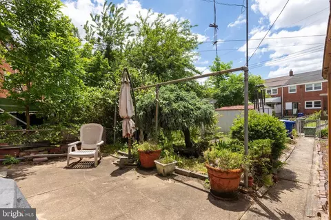 Exterior - 4531 Shamrock Ave, Baltimore, MD 21206 photo 5 of 11