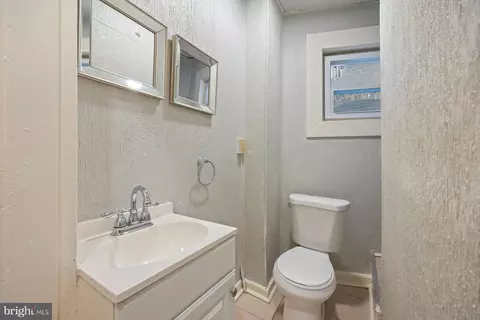 Entry Way - 1624 Appleton St, Baltimore, MD 21217 photo 6 of 6