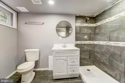 Bath - 4615 Marble Hall Rd, Baltimore, MD 21239 photo 2 of 2
