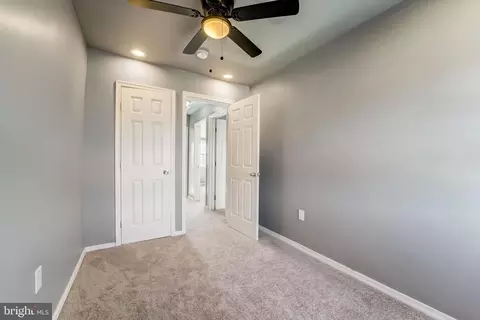 Entry Way - 4615 Marble Hall Rd, Baltimore, MD 21239 photo 1 of 2
