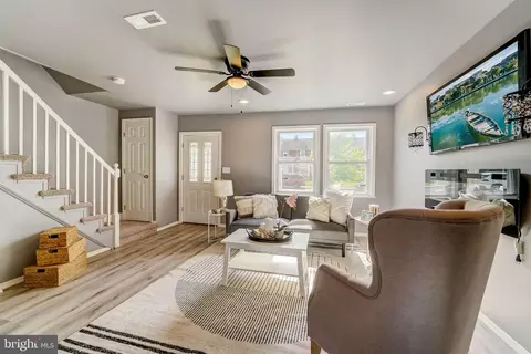 Living - 4615 Marble Hall Rd, Baltimore, MD 21239 photo 1 of 3
