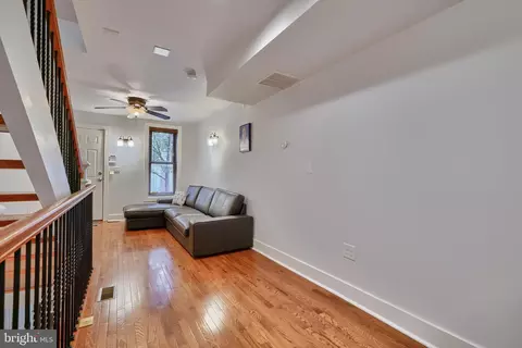 907 Binney St, Baltimore, MD 21224 photo 9
