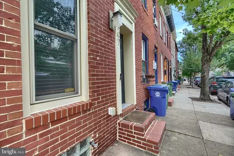 907 Binney St, Baltimore, MD 21224 photo 3