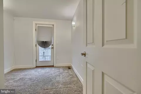 907 Binney St, Baltimore, MD 21224 photo 15