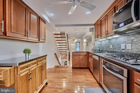 907 Binney St, Baltimore, MD 21224 photo 13