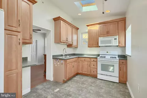 4803 Althea Ave, Baltimore, MD 21206 photo 20