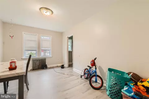2563 Harlem Ave, Baltimore, MD 21216 photo 10