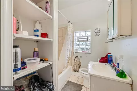 2563 Harlem Ave, Baltimore, MD 21216 photo 18
