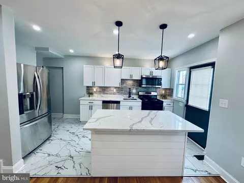 Kitchen - 1220 Meridene Dr, Baltimore, MD 21239 photo 3 of 7