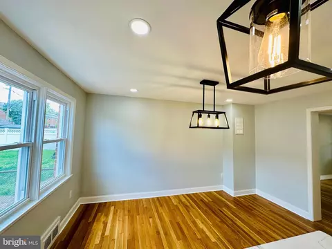 Living - 1220 Meridene Dr, Baltimore, MD 21239 photo 4 of 7