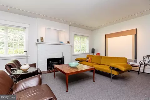 4417 Wickford Rd, Baltimore, MD 21210 photo 3