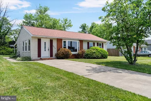 6819 Hamlet, Baltimore, MD 21234