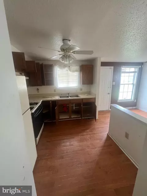 2472 Etting St, Baltimore, MD 21217 photo 9
