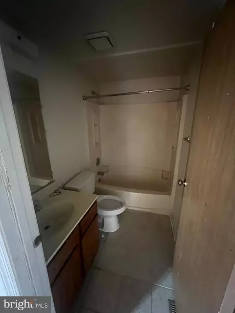 2472 Etting St, Baltimore, MD 21217 photo 21