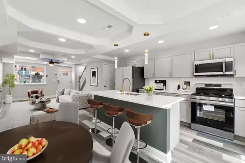 4107 Glenhunt Rd, Baltimore, MD 21229