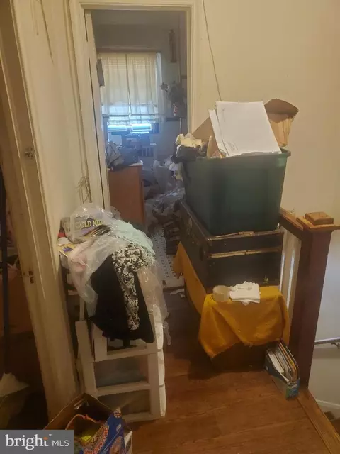 Entry Way - 1406 N Decker Ave, Baltimore, MD 21213 photo 5 of 5