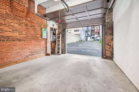 1115 Hunter St, Baltimore, MD 21202 photo 38
